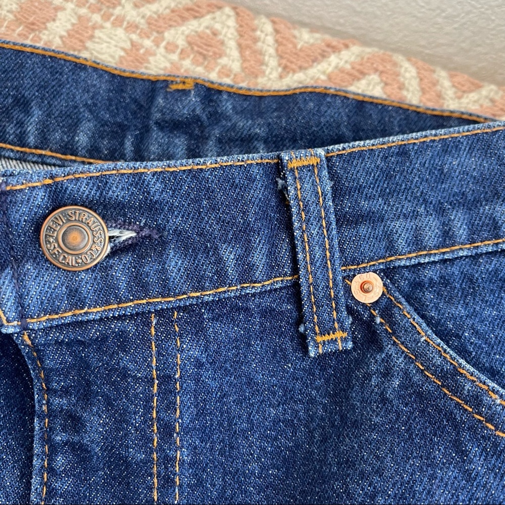 Levi's ORANGE TAB 517 Vintage Jeans Denim Cutoff Mom Shorts High Waist Size 38 - Picture 16 of 16
